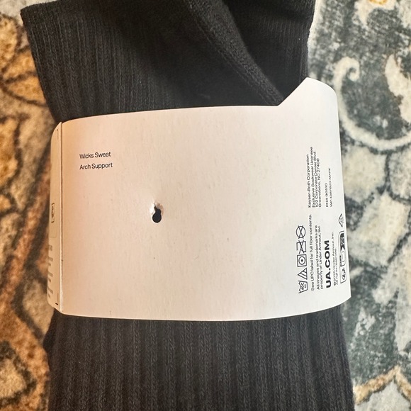 NEW Under Armour UA Cotton Crew Socks 6 Pack Black Size LG Cushion Arch Support - Picture 2 of 5